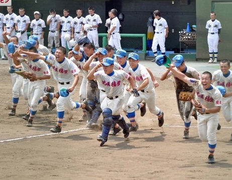 001225618 - 【2015年夏・花咲徳栄】(埼玉)高校野球選手、身長・体重一覧
